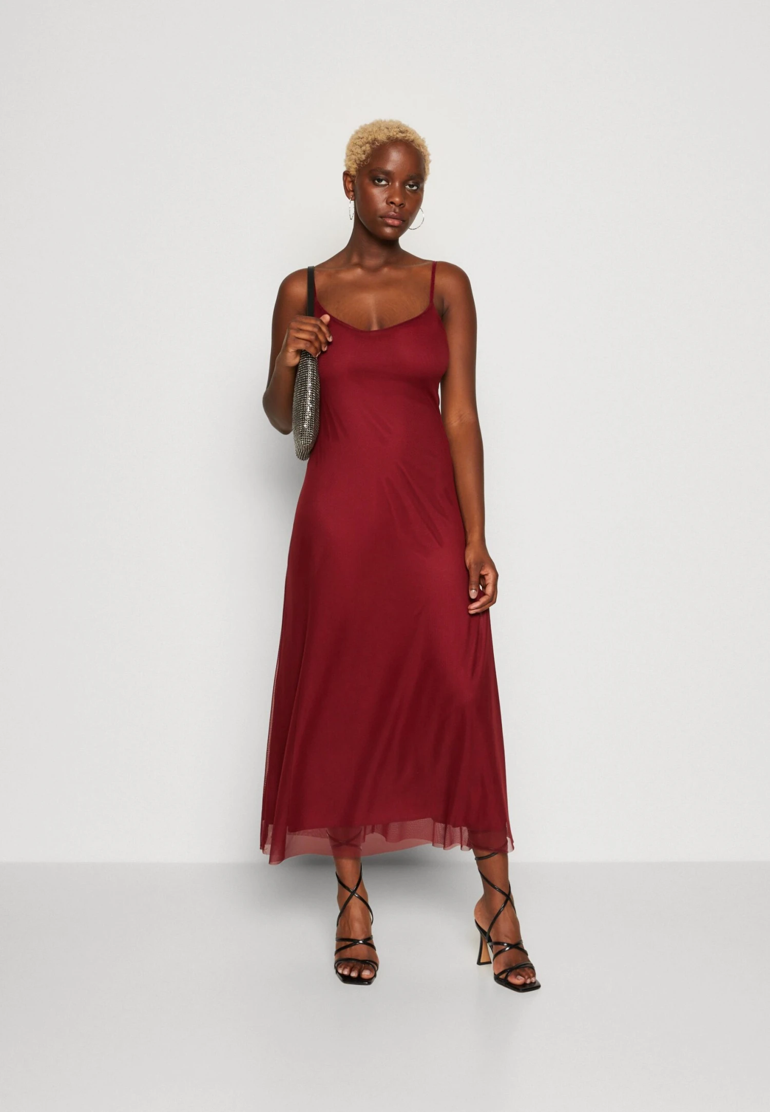 Wal G Sandy - Maxi Dress - Plum - Image 2