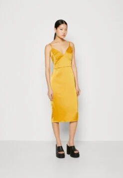 Wal G Ray Strappy Midi - Cocktail Dress / Party Dress - Yellow