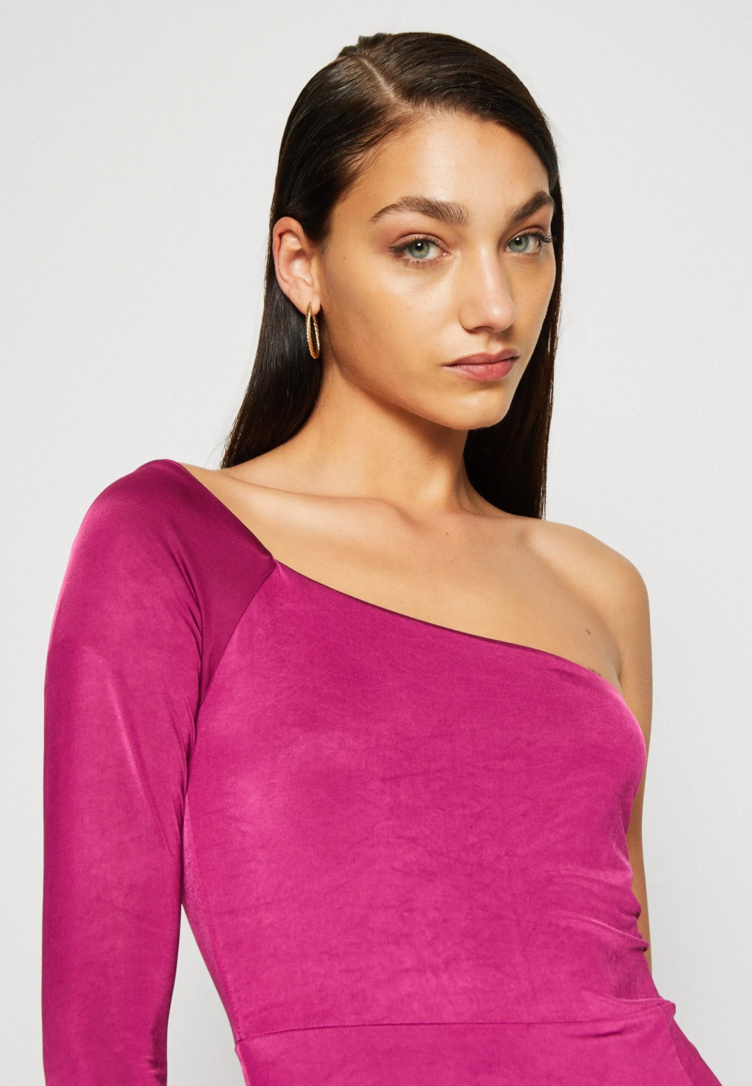 Wal G Arrabella One Sleeve Maxi - Jersey Dress - Magenta - Image 4