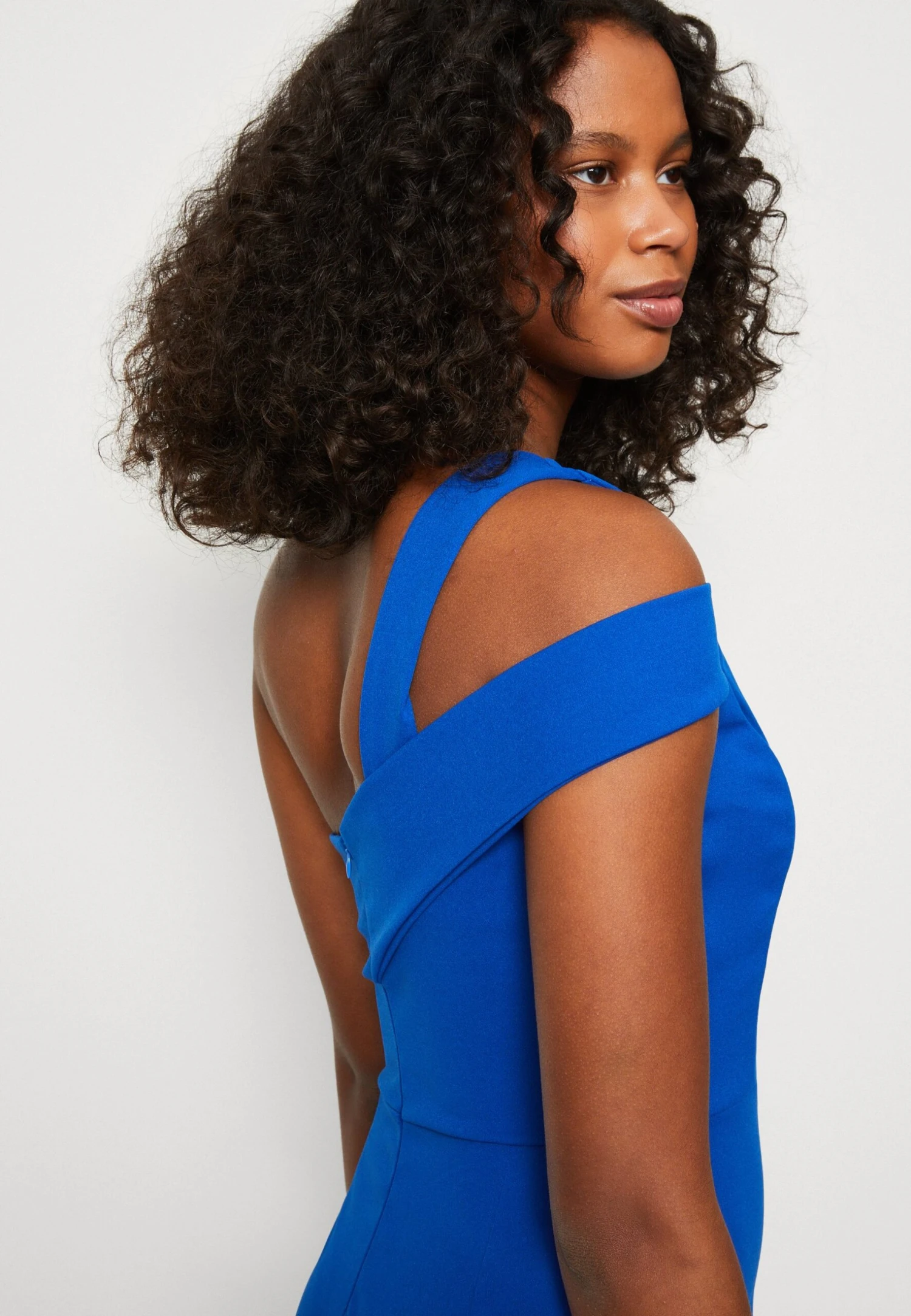 Wal G Tula Cut Out Maxi - Occasion Wear - Image 6