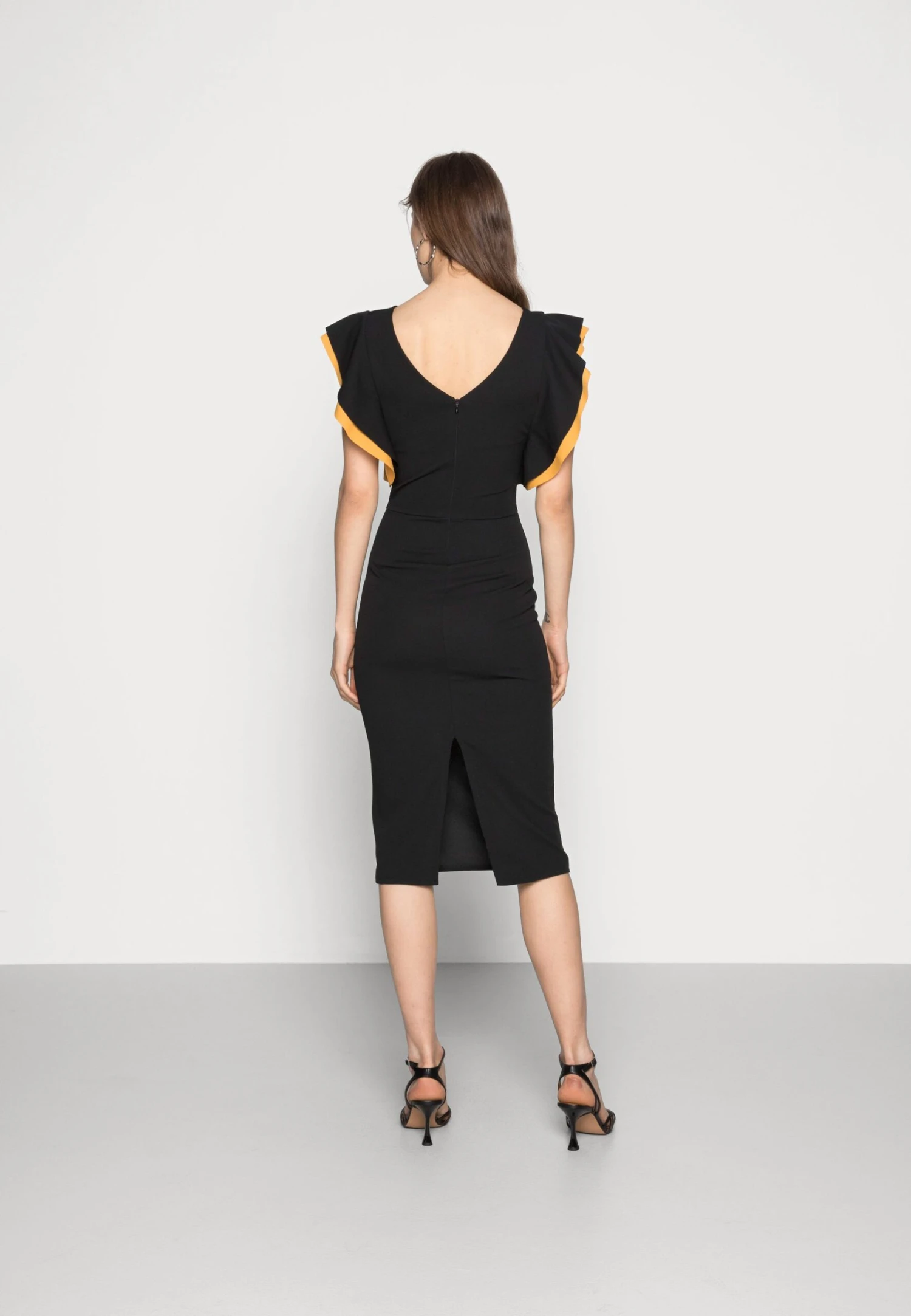 Wal G Kelly Ruffle Sleeve Midi Dress - Shift Dress - Image 3
