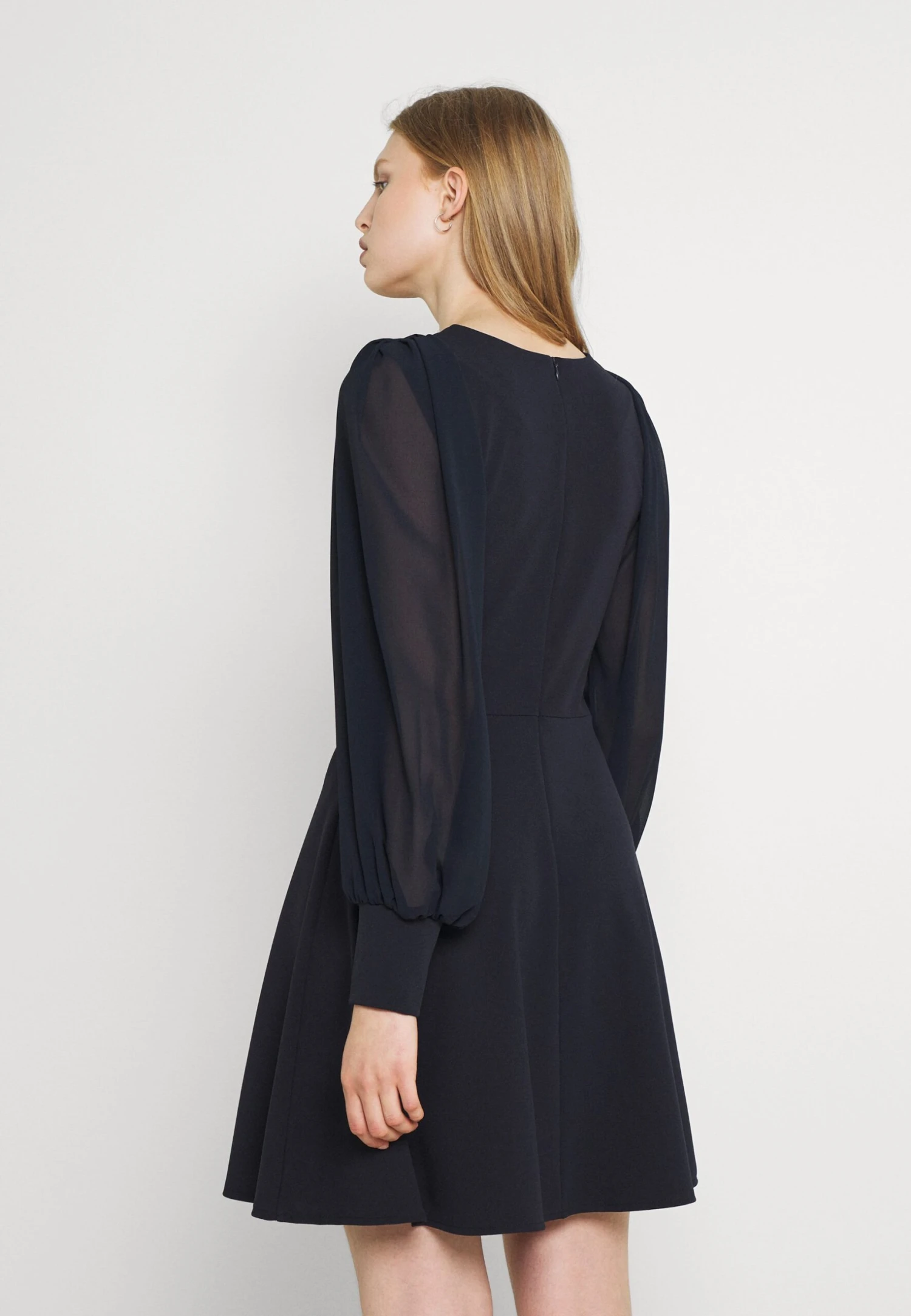 Wal G Kat Sleeve Dress - Day Dress - Navy Blue - Image 3