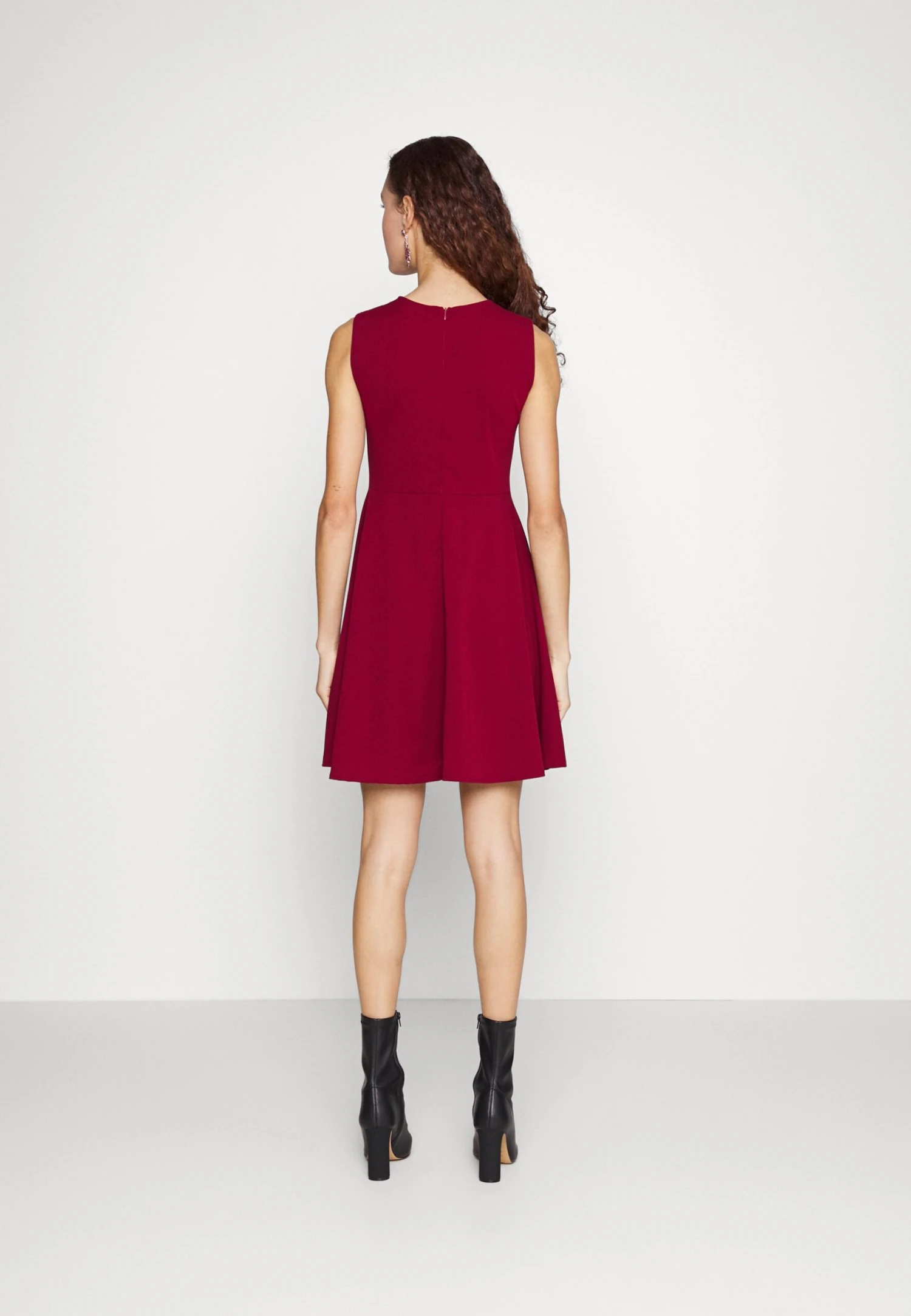 Wal G Accessorie Neck Skater Dress - Cocktail Dress / Party Dress - Wine - Image 3