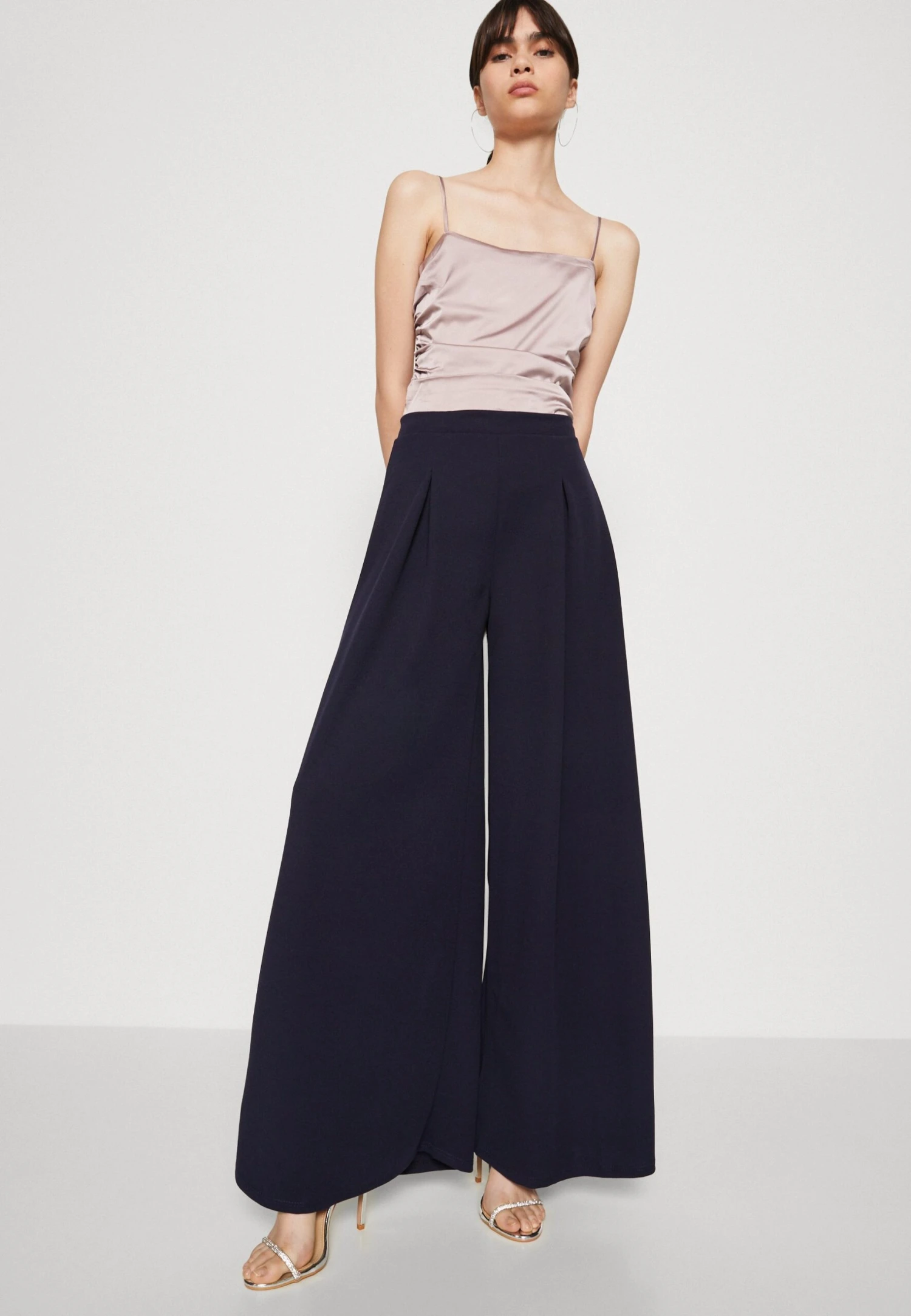 Wal G Buzz Trouser - Trousers - Image 4