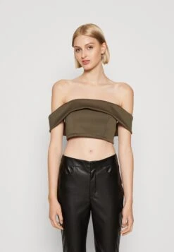 Wal G Brody Crop - Print T-Shirt