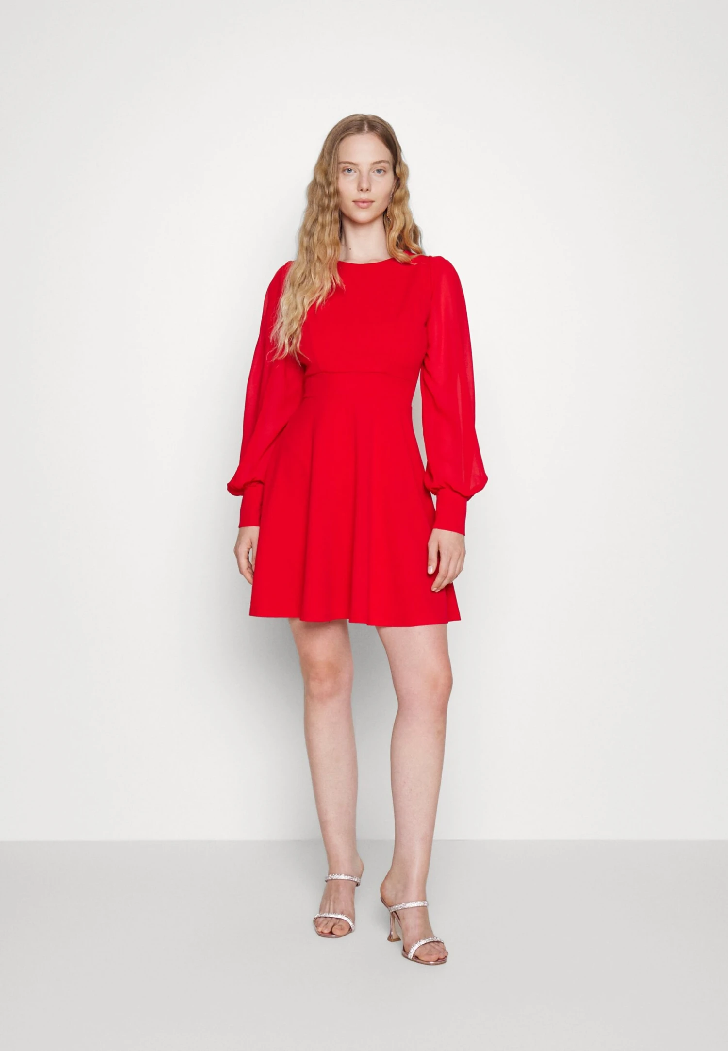 Wal G Kat Sleeve Dress - Day Dress - Red - Image 2