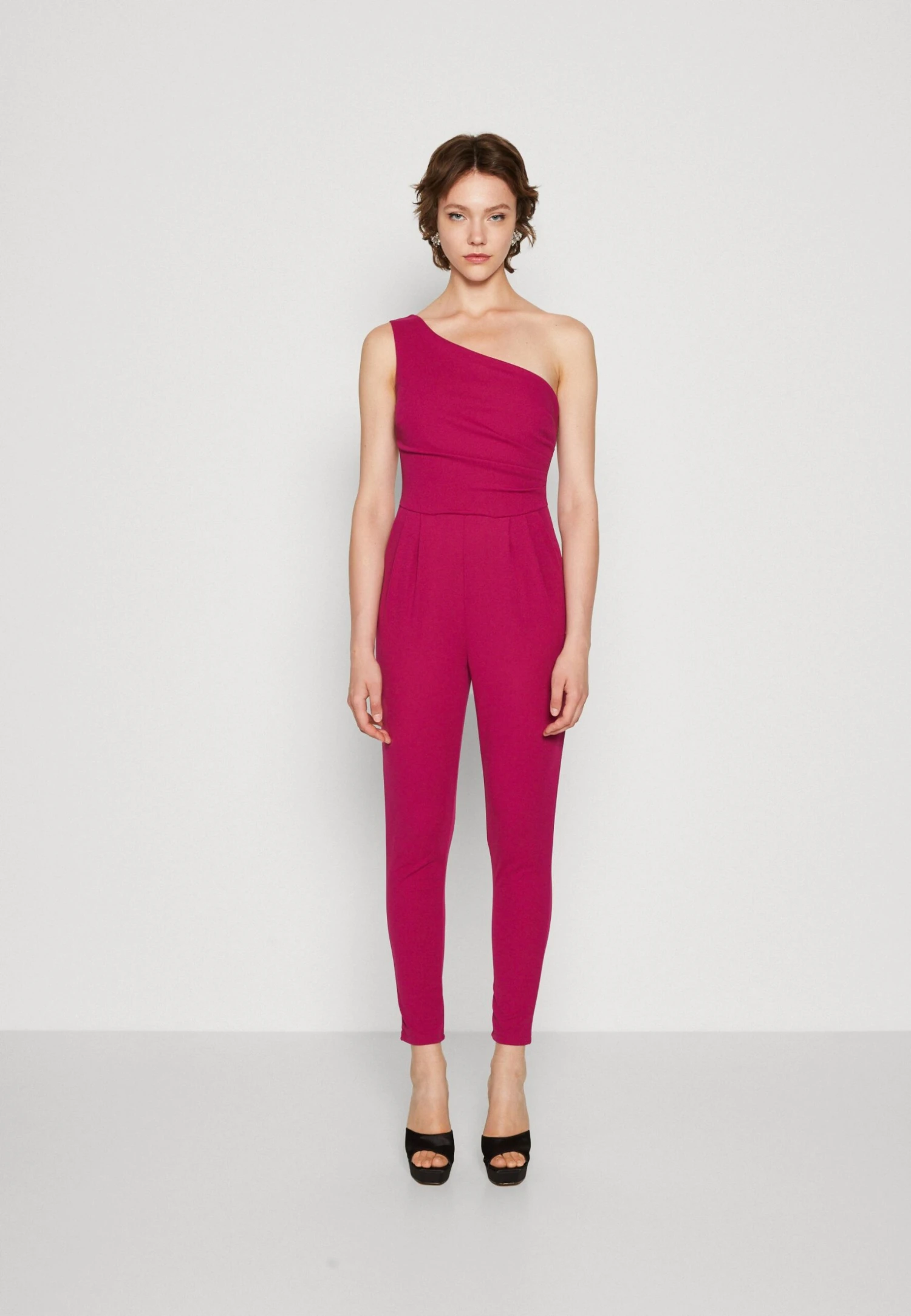 Wal G Rosalita One Shoulder - Jumpsuit - Raspberry