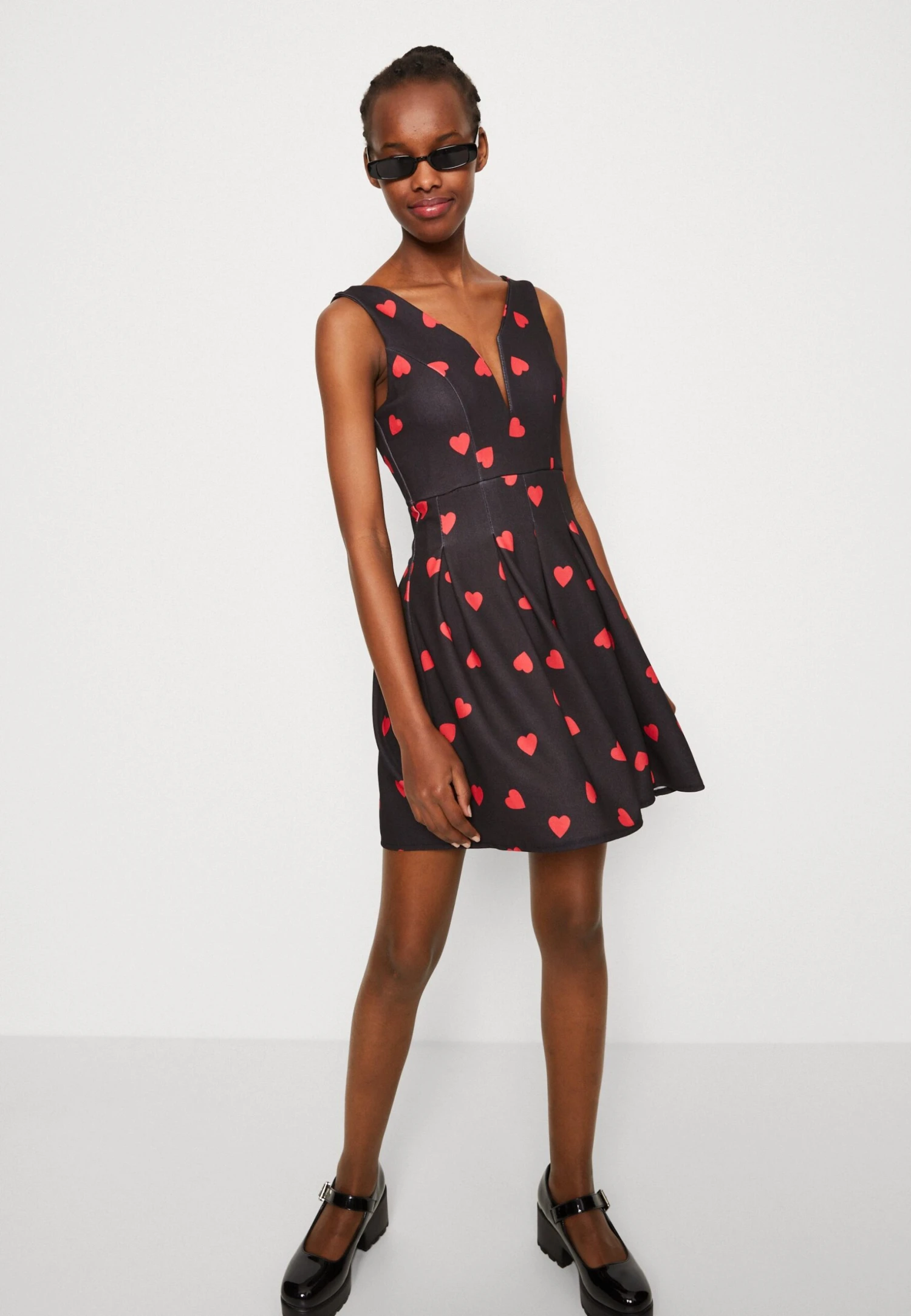 Wal G Valentines Elle Heart Skater - Jersey Dress - Black/Red - Image 4