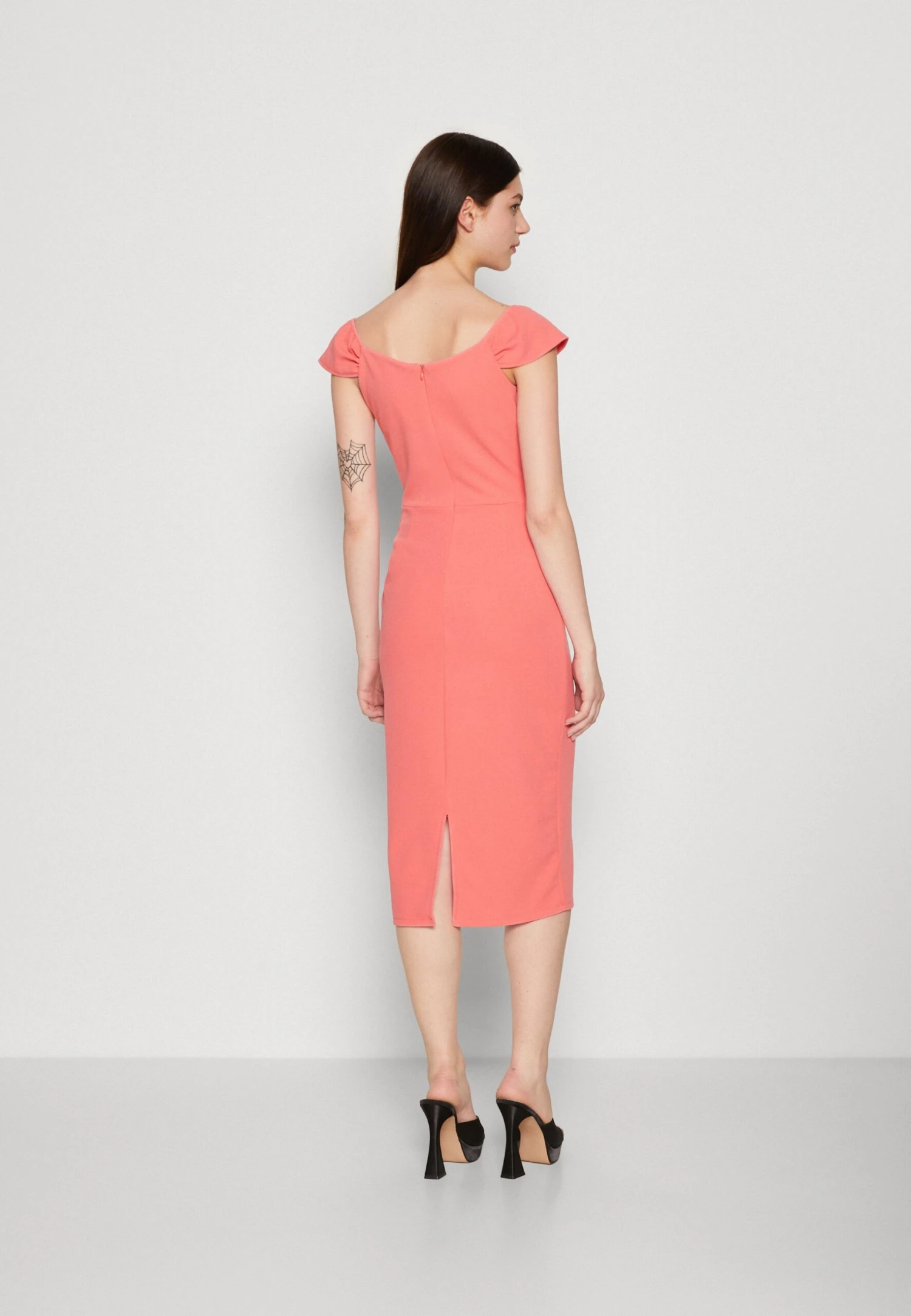 Wal G Saira Midi - Shift Dress - Coral - Image 3